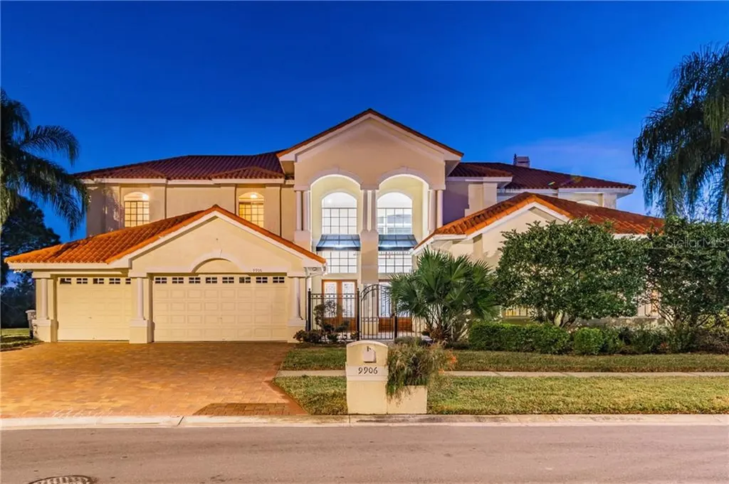 9906 Chris Craft Court Tampa FL 33615