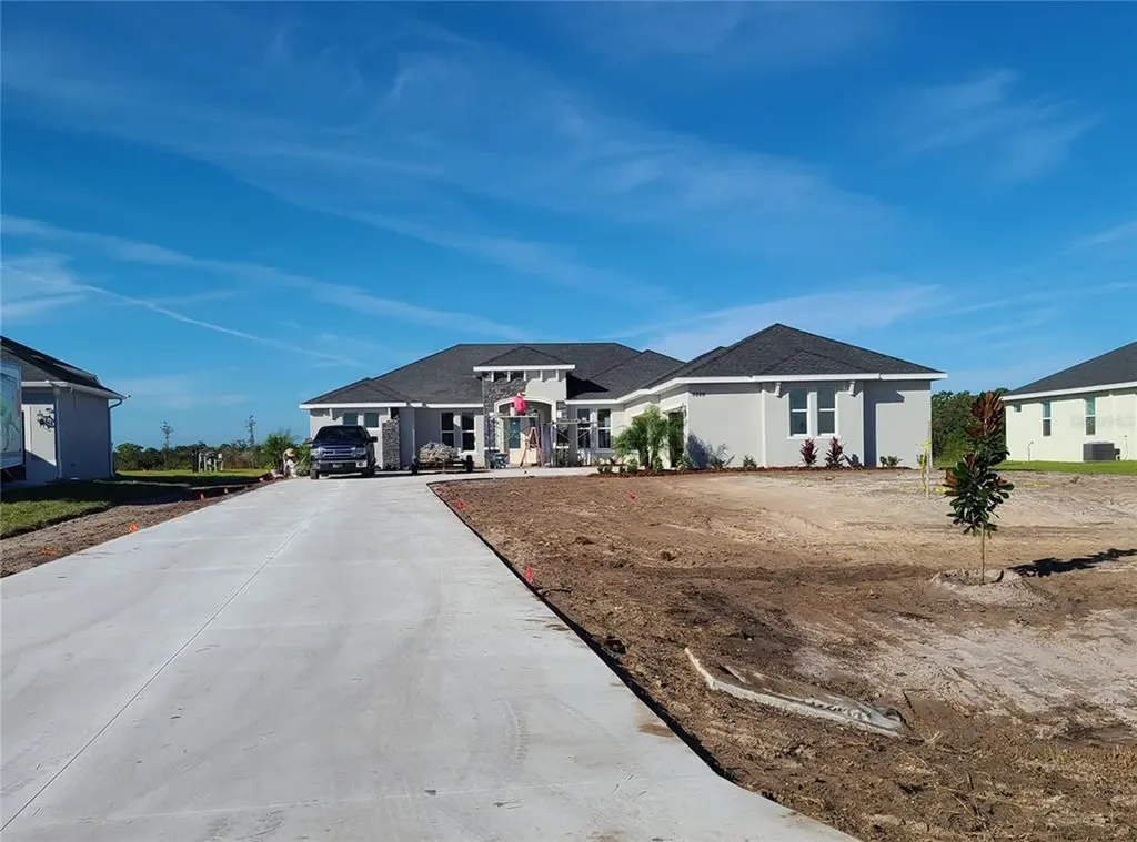 5228 Lake Venice Drive Wimauma FL 33598