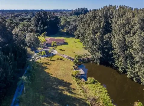 737 Crestwood Road Englewood FL 34223