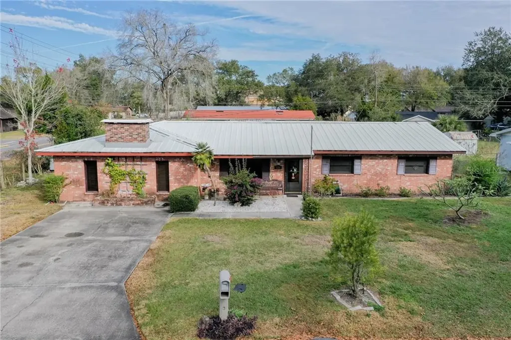 329 W Wellington Drive Lakeland FL 33813