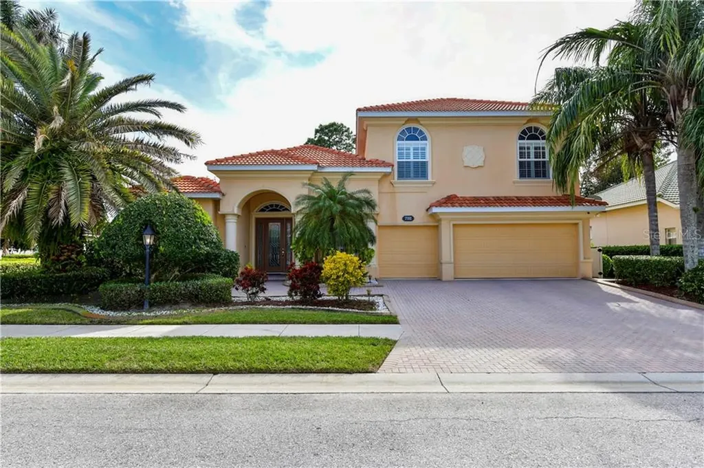 7110 Grassland Court Sarasota FL 34241