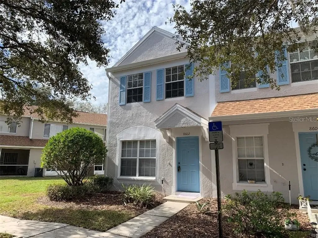 8602 Hunters Key Circle Tampa FL 33647