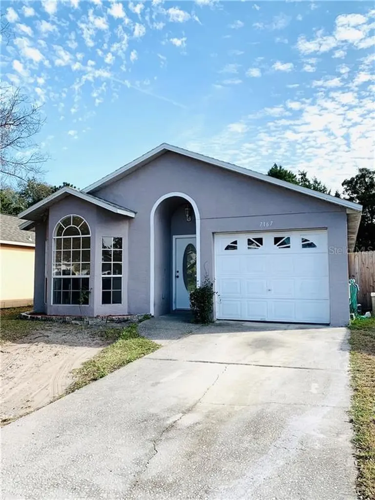 7167 Edgewater Shores Court Orlando FL 32810