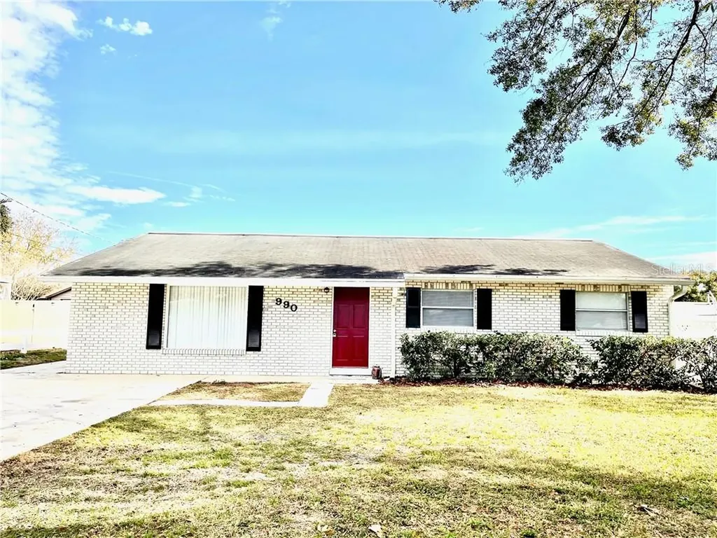 990 N 10th Street Eagle Lake FL 33839