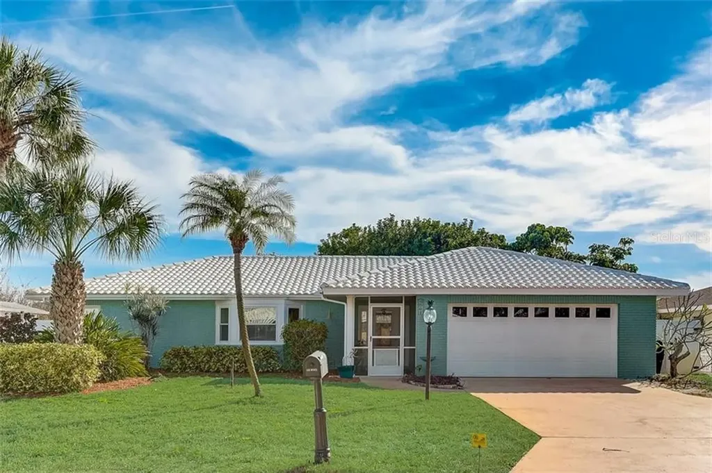 6901 16th Avenue Drive W Bradenton FL 34209