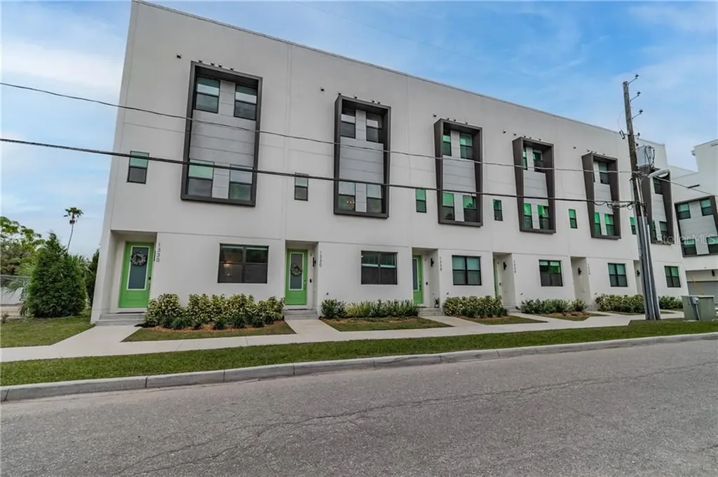 1330 W Gray Street Tampa FL 33606