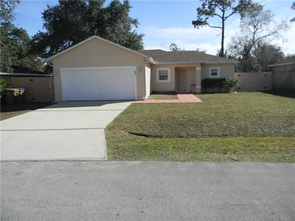 647 Floridian Drive Kissimmee FL 34758