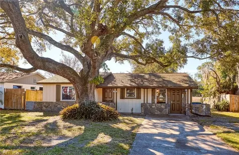 2763 Dovewood Street Clearwater FL 33759