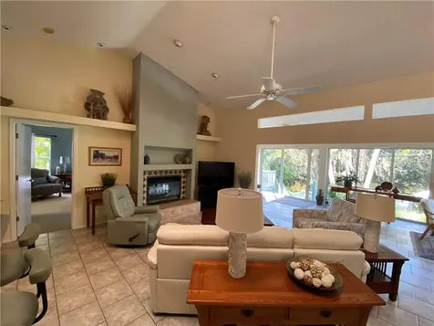 3336 S Seclusion Drive Sarasota FL 34239