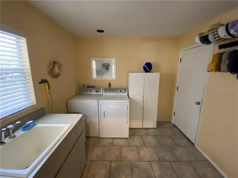3336 S Seclusion Drive Sarasota FL 34239