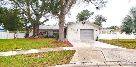 6749 Bonnie Bay Circle N Pinellas Park FL 33781