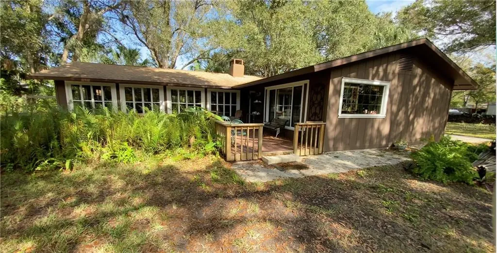 7123 Alderwood Drive Sarasota FL 34243