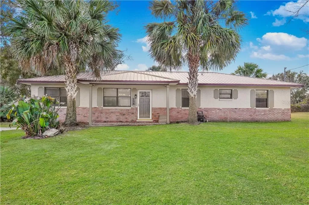 134 Shenandoah Avenue Lady Lake FL 32159