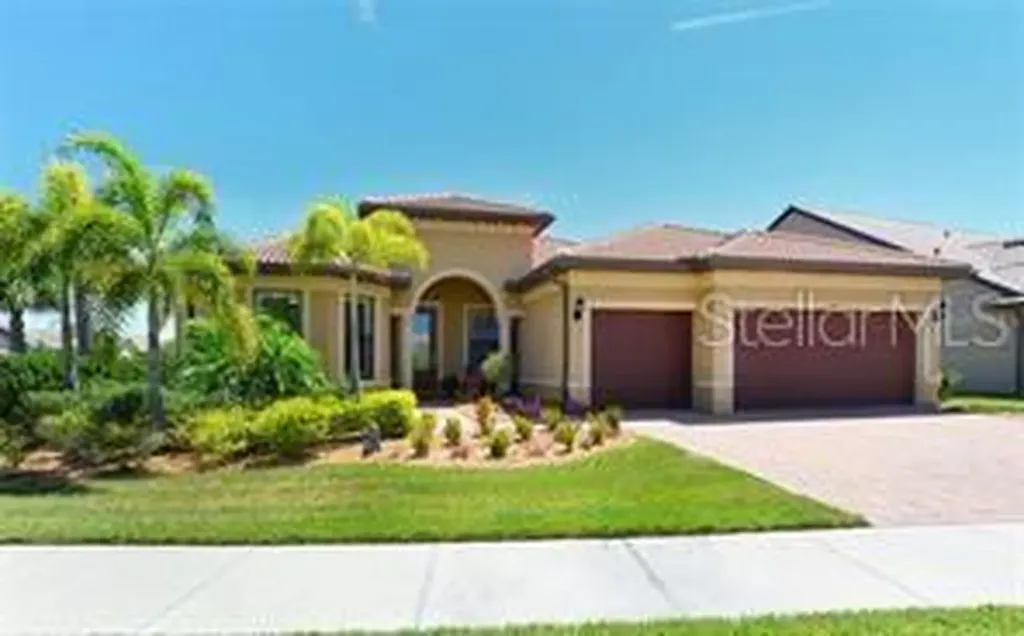 5856 Snowy Egret Drive Sarasota FL 34238