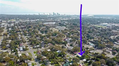 2850 14th Avenue N St Petersburg FL 33713
