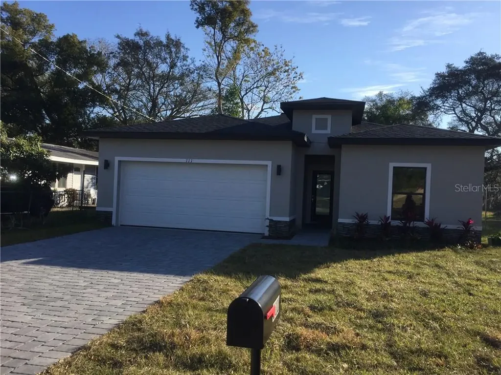 111 S Buena Vista Avenue Orlando FL 32835