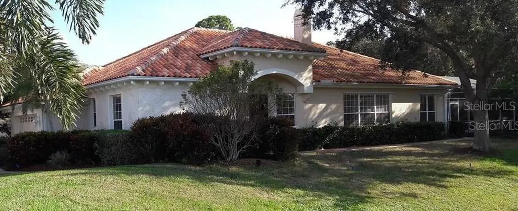 5002 Hanging Moss Lane Sarasota FL 34238