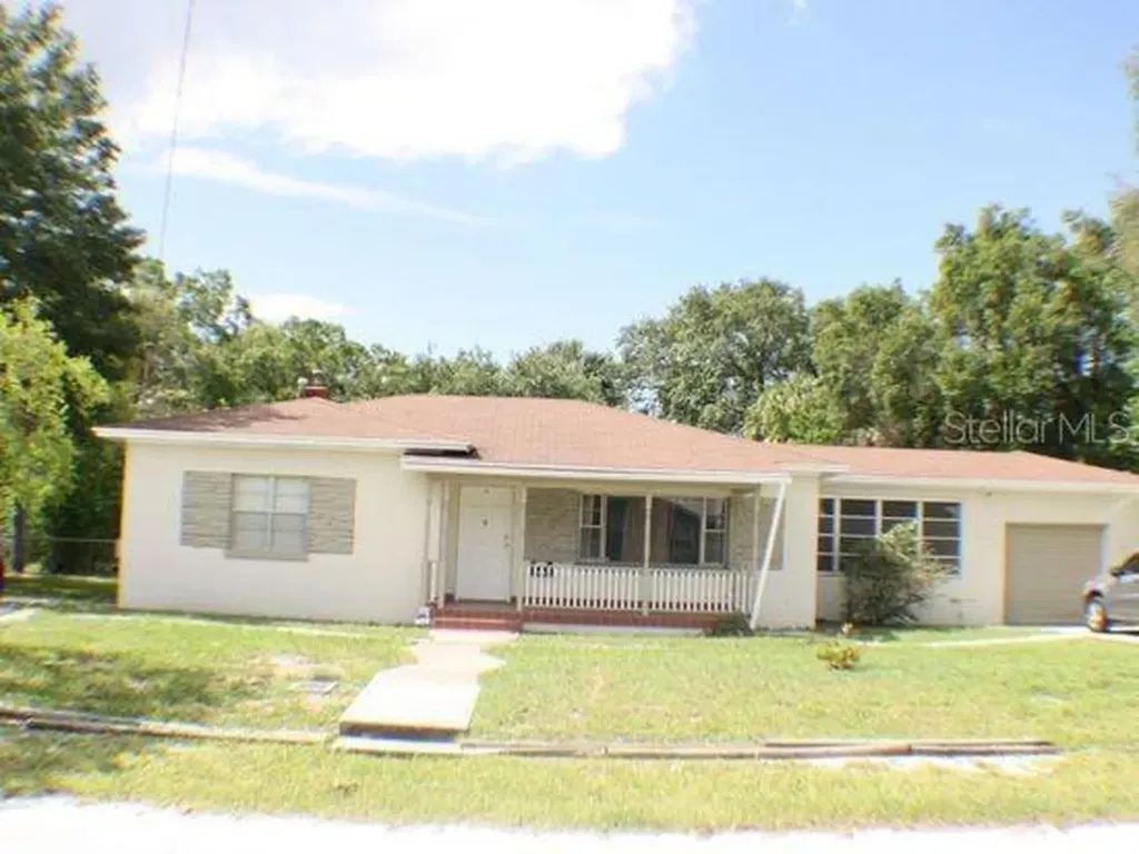1914 W Gray Street Tampa FL 33606