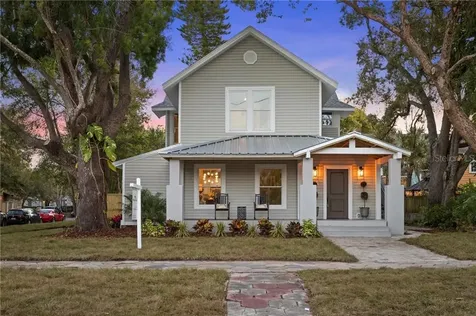 256 9th Avenue NE St Petersburg FL 33701