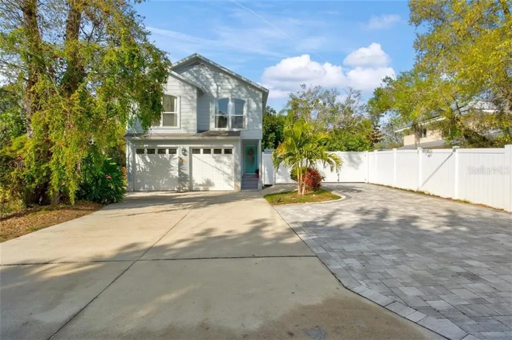 2855 Edgewood Lane Sarasota FL 34231