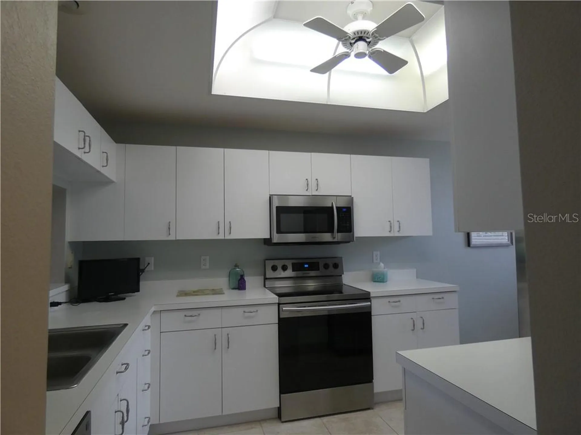 8735 Olde Hickory Avenue Sarasota FL 34238