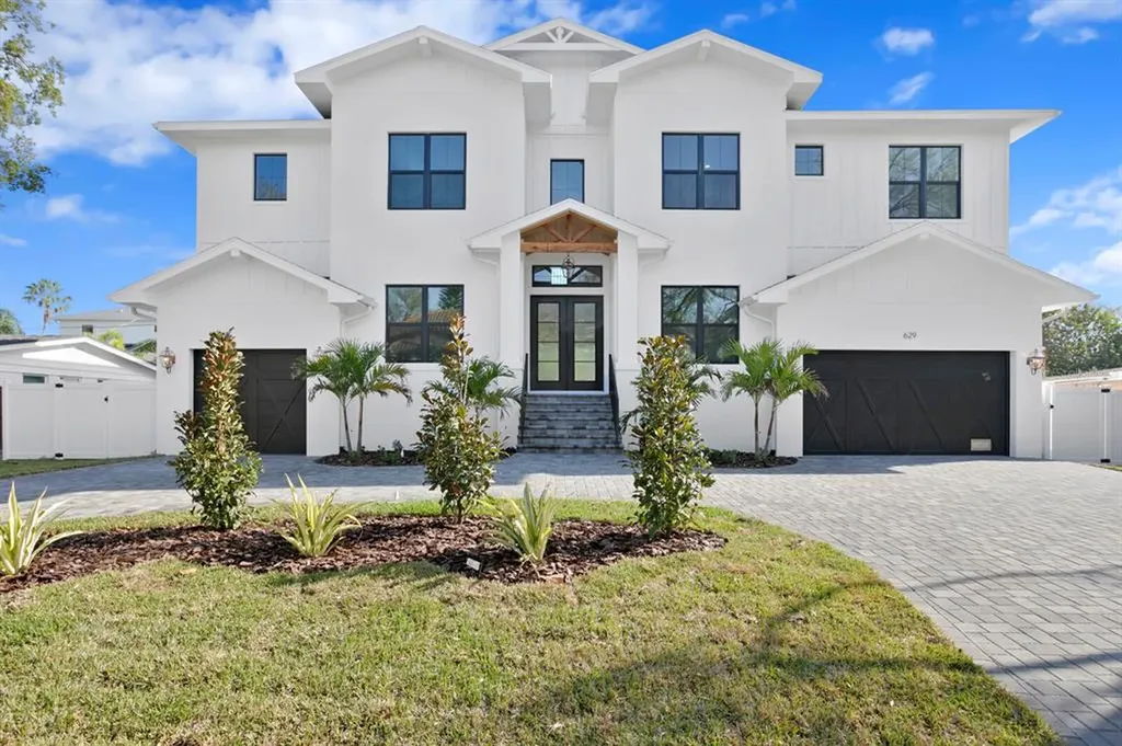 629 Luzon Avenue Tampa FL 33606