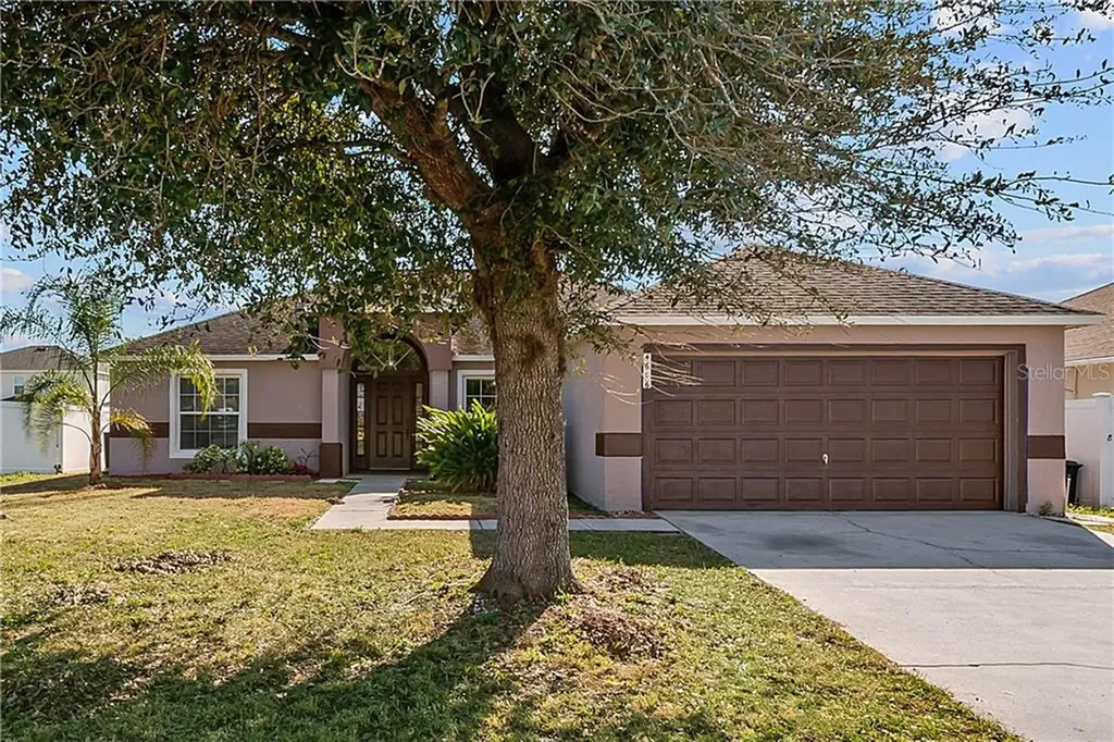 4616 Sandhurst Street Kissimmee FL 34758