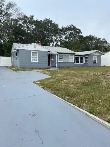 1208 Robinson Drive N St Petersburg FL 33710