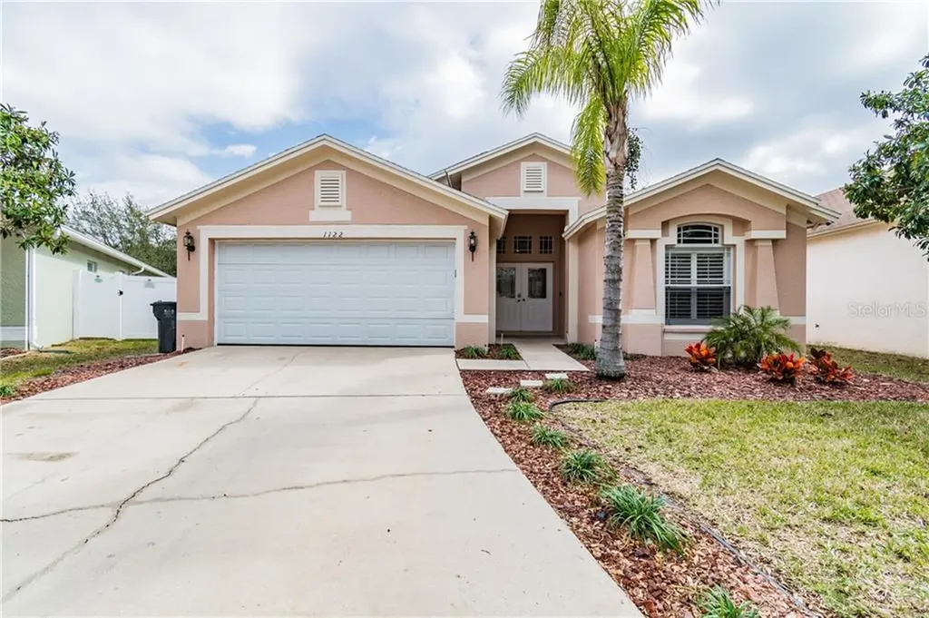 1122 Barclay Wood Drive Ruskin FL 33570