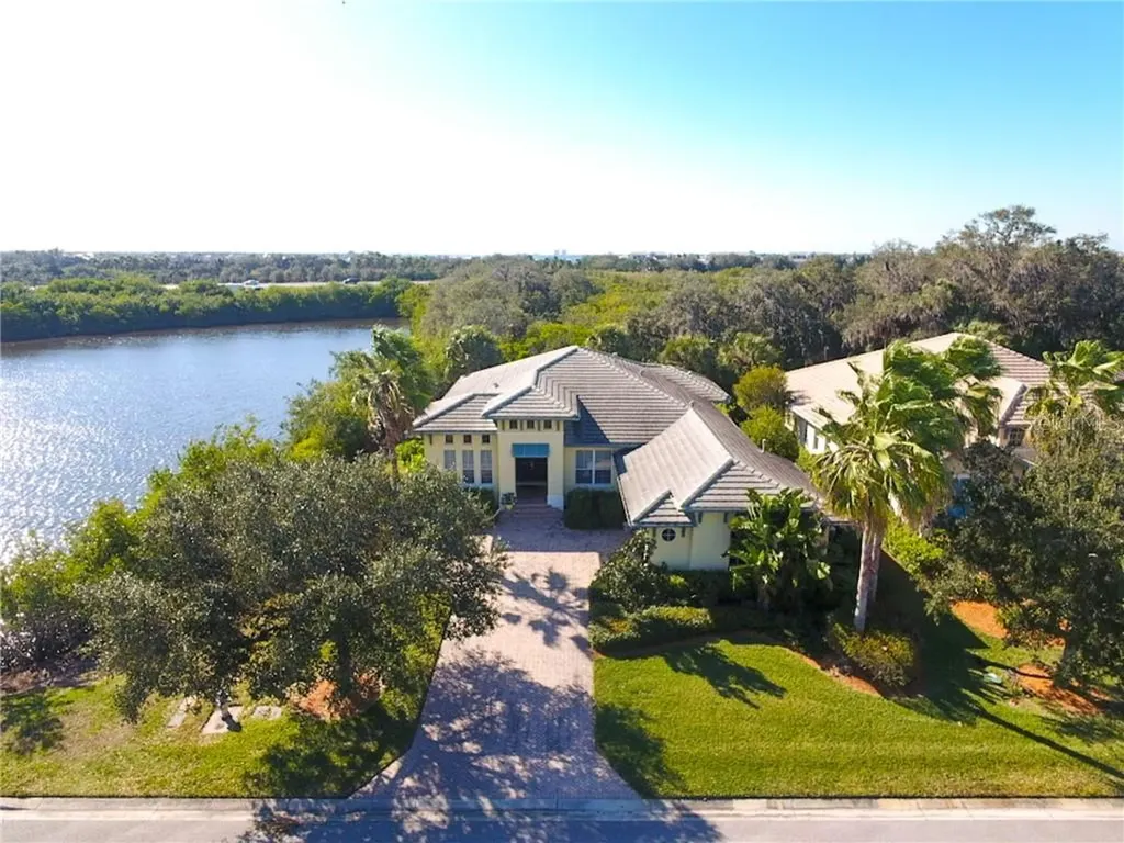 902 Riverscape Street Bradenton FL 34208