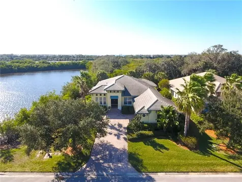 902 Riverscape Street Bradenton FL 34208