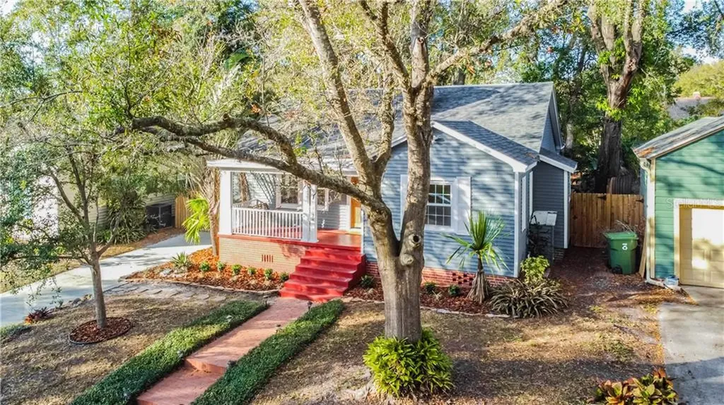 1024 E Henry Avenue Tampa FL 33604
