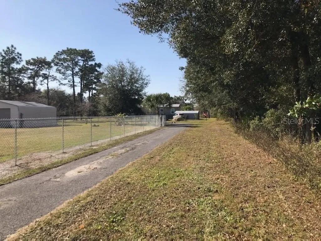 2944 8th Street Orlando FL 32820