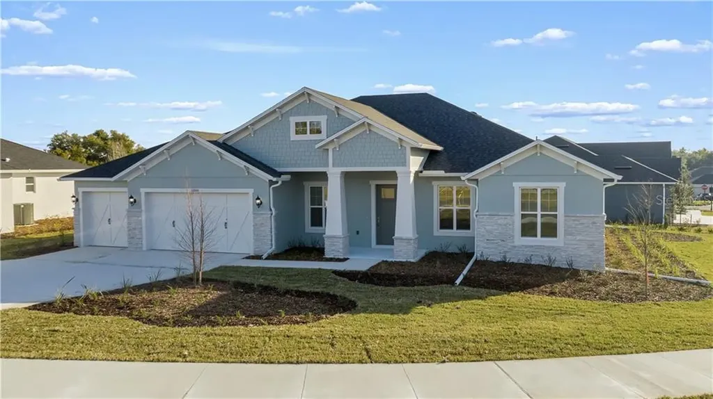 16800 Lakemont Avenue Montverde FL 34756