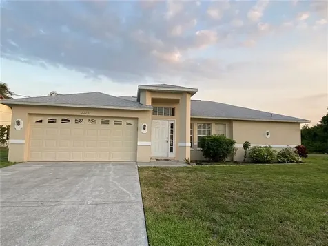 2214 SE 2nd Street Cape Coral FL 33990