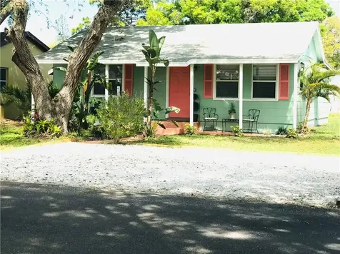 5717 18th Avenue S Gulfport FL 33707