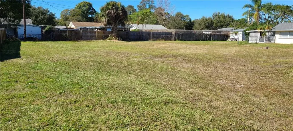 910 41st Street Court W Bradenton FL 34205