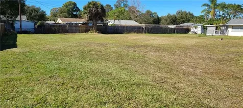 910 41st Street Court W Bradenton FL 34205