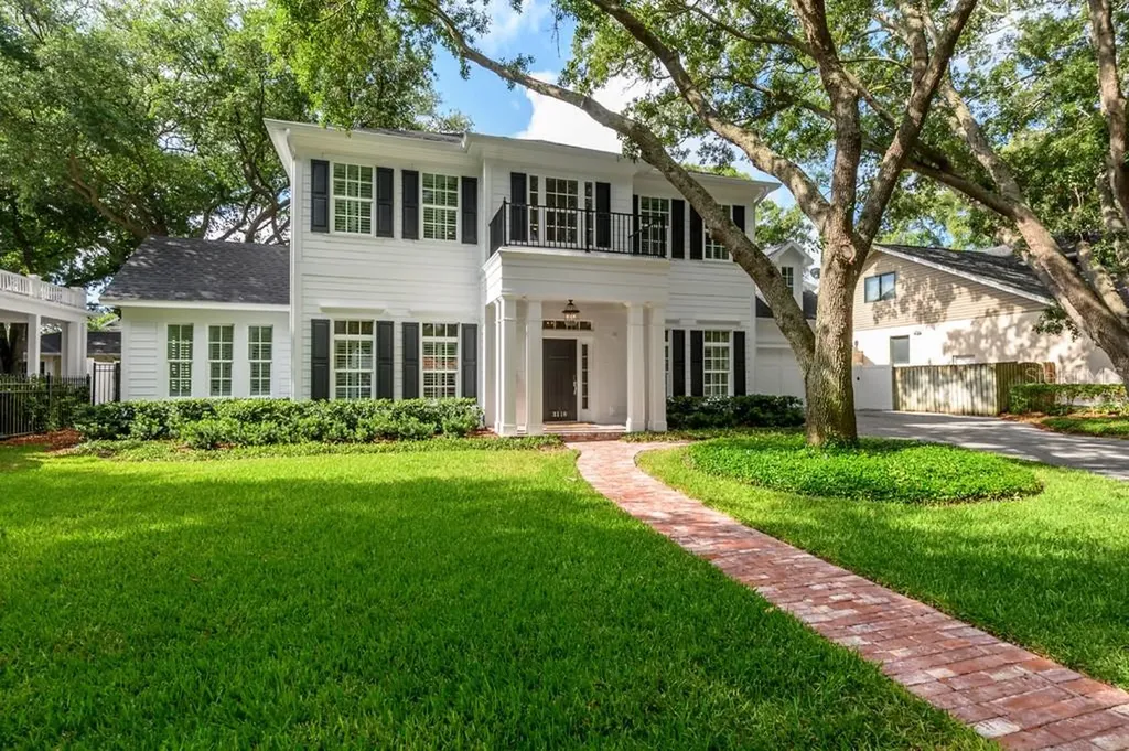 4814 W San Jose Street Tampa FL 33629