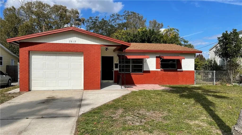 2819 10th Avenue N St Petersburg FL 33713