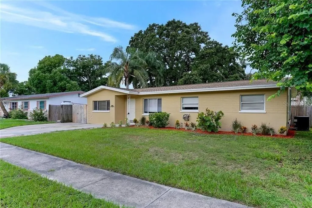 1354 Lady Marion Lane Dunedin FL 34698