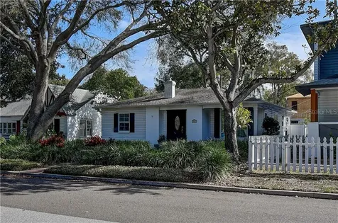 2511 7th Street N St Petersburg FL 33704