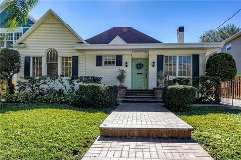 2812 W Neptune Street Tampa FL 33629