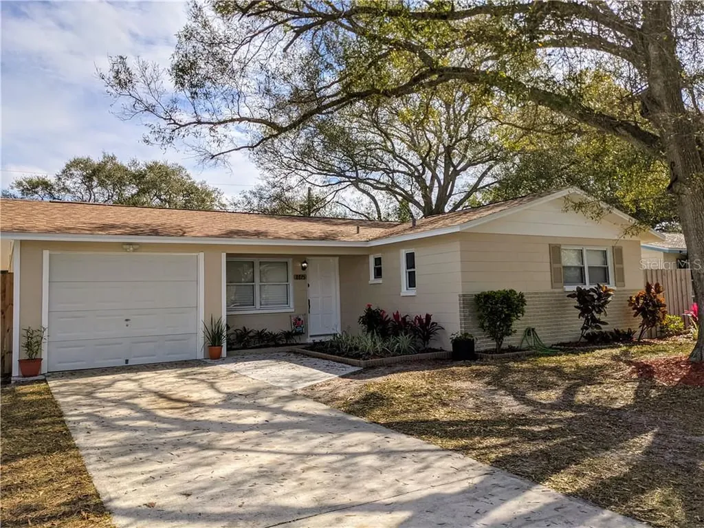 8875 55th Street N Pinellas Park FL 33782