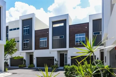 223 Cosmopolitan Court Sarasota FL 34236