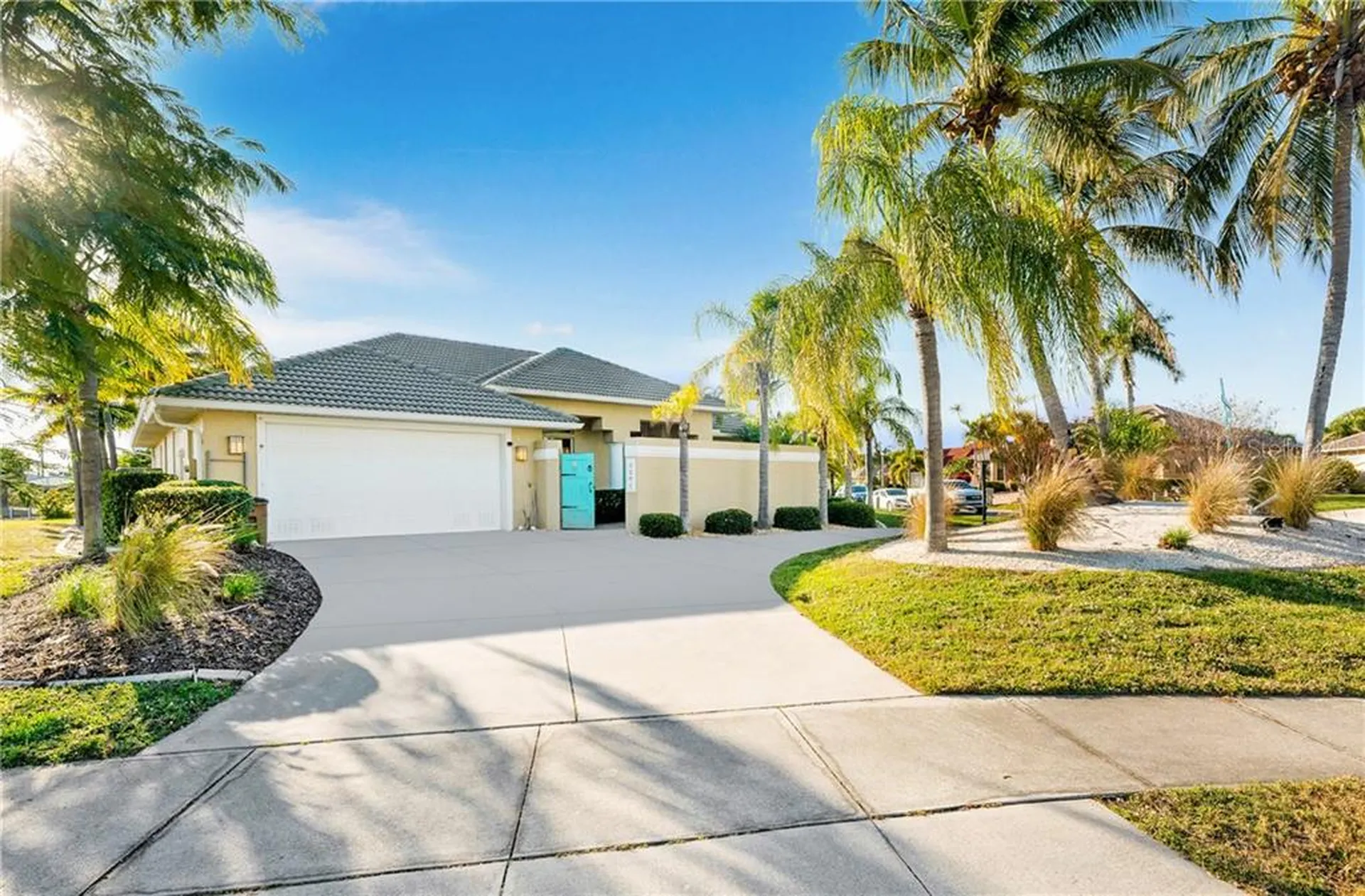 2201 Magdalina Drive Punta Gorda FL 33950