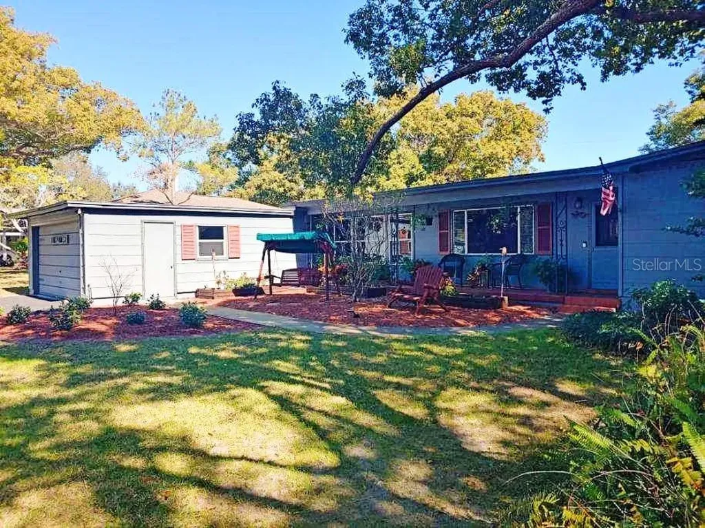 815 Woodside Avenue Clearwater FL 33756