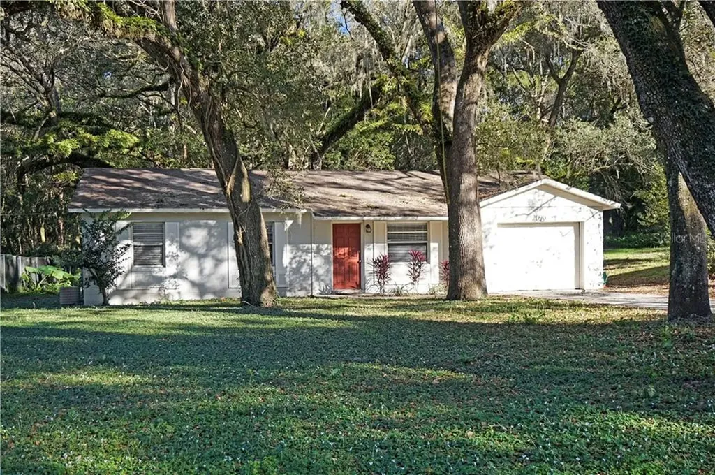 2090 Tanglewood Drive Orange City FL 32763