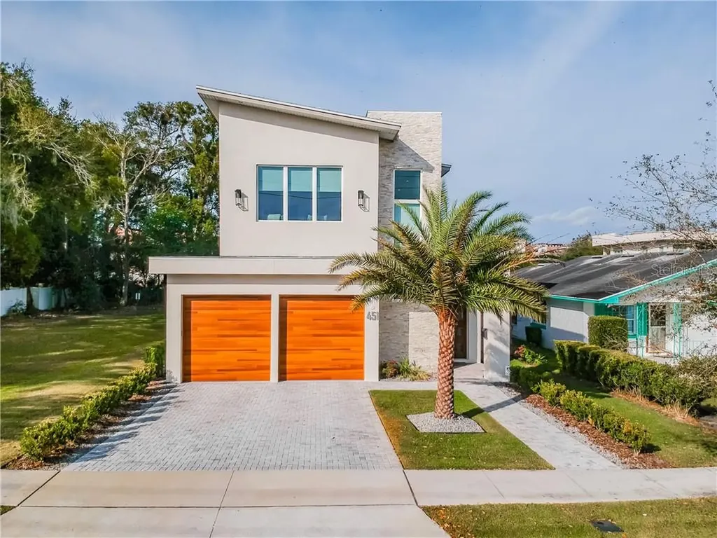 451 W Comstock Avenue Winter Park FL 32789