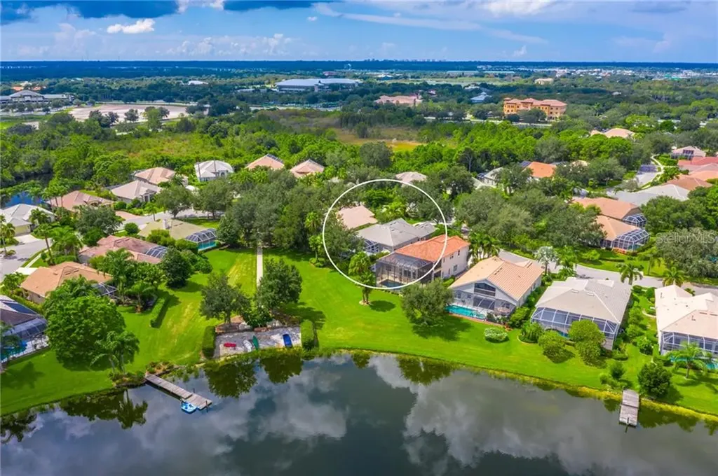 8301 Sailing Loop Lakewood Ranch FL 34202